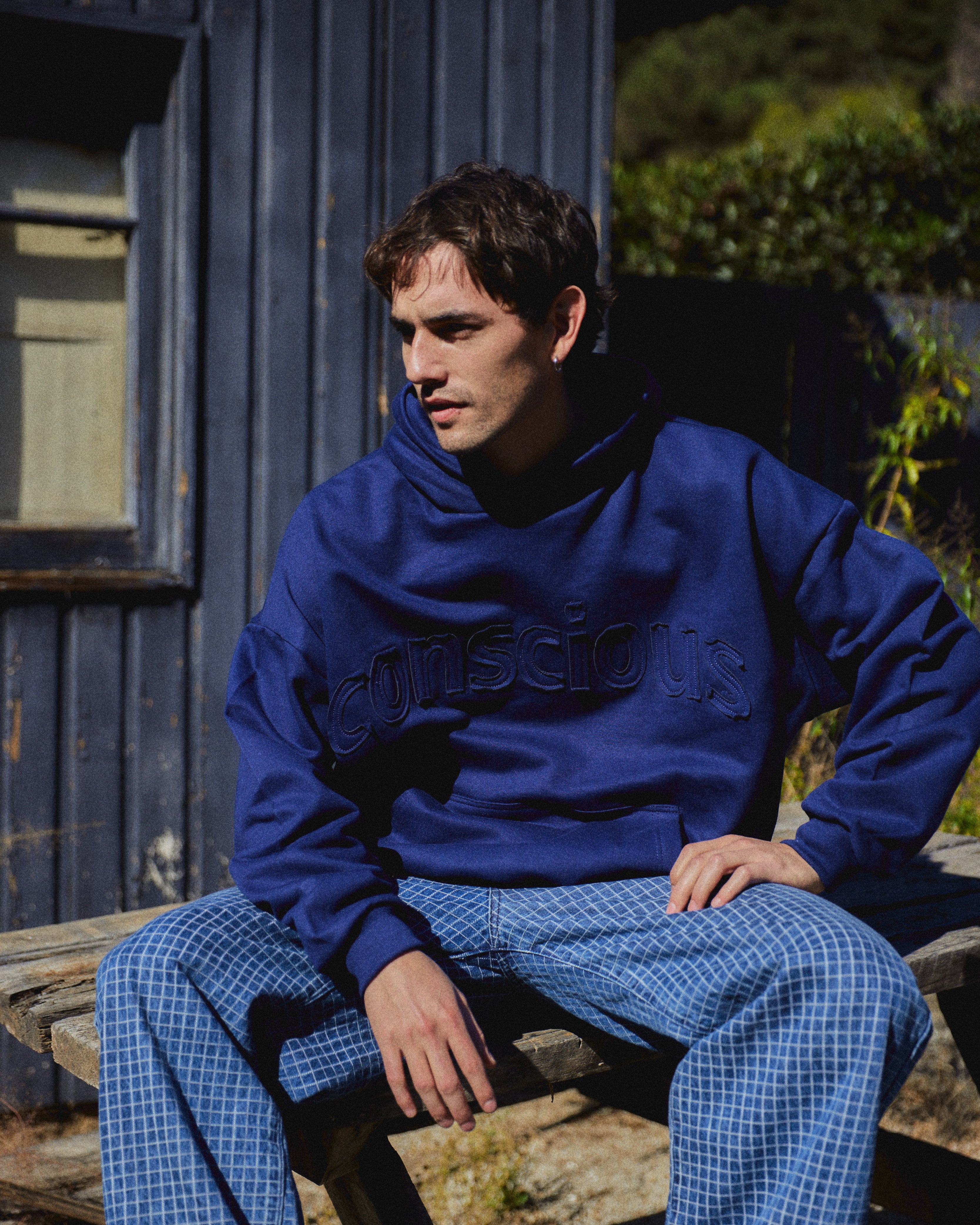 HOODIE BLEU TYPE