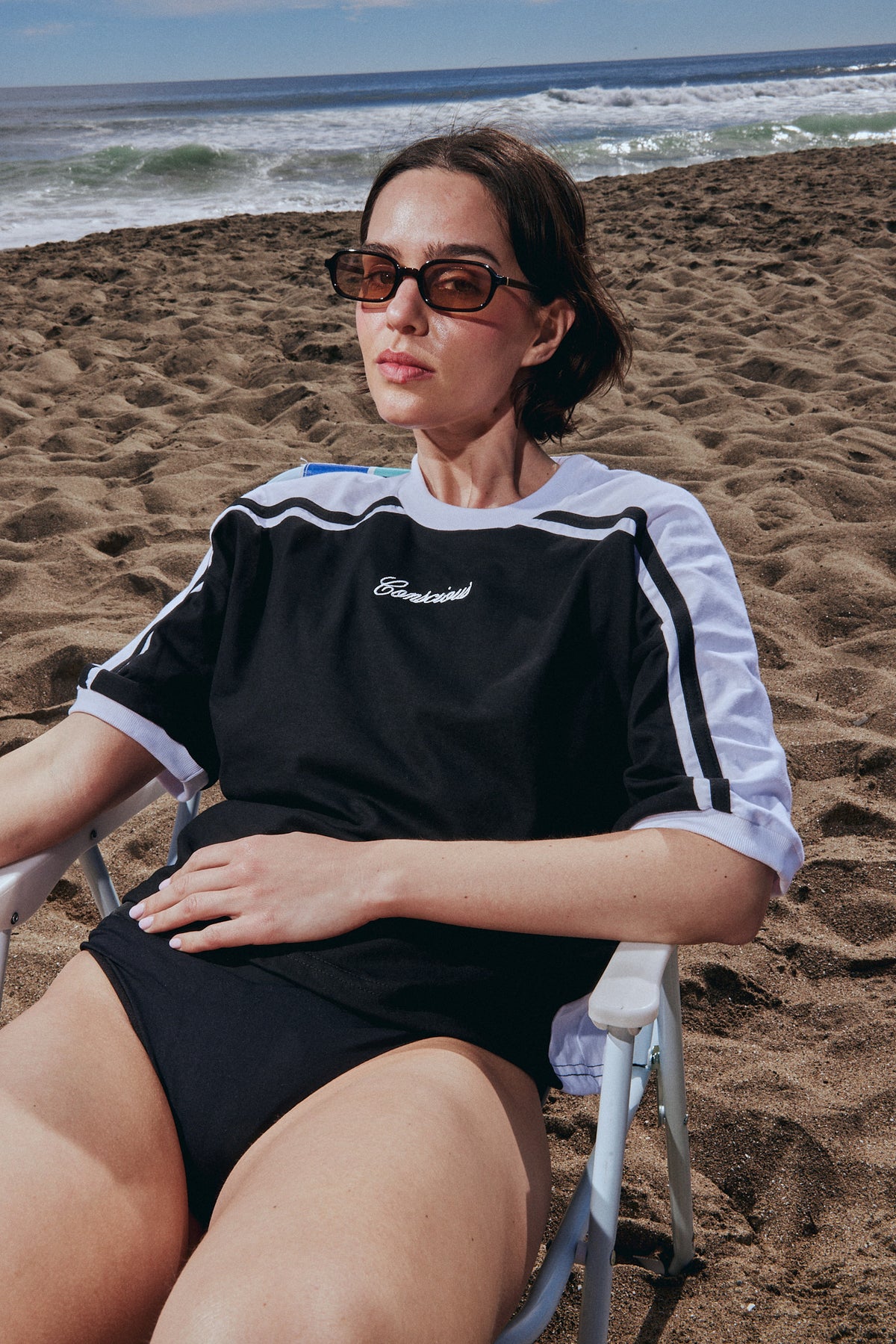 POLERA MILO BLACK BOXY