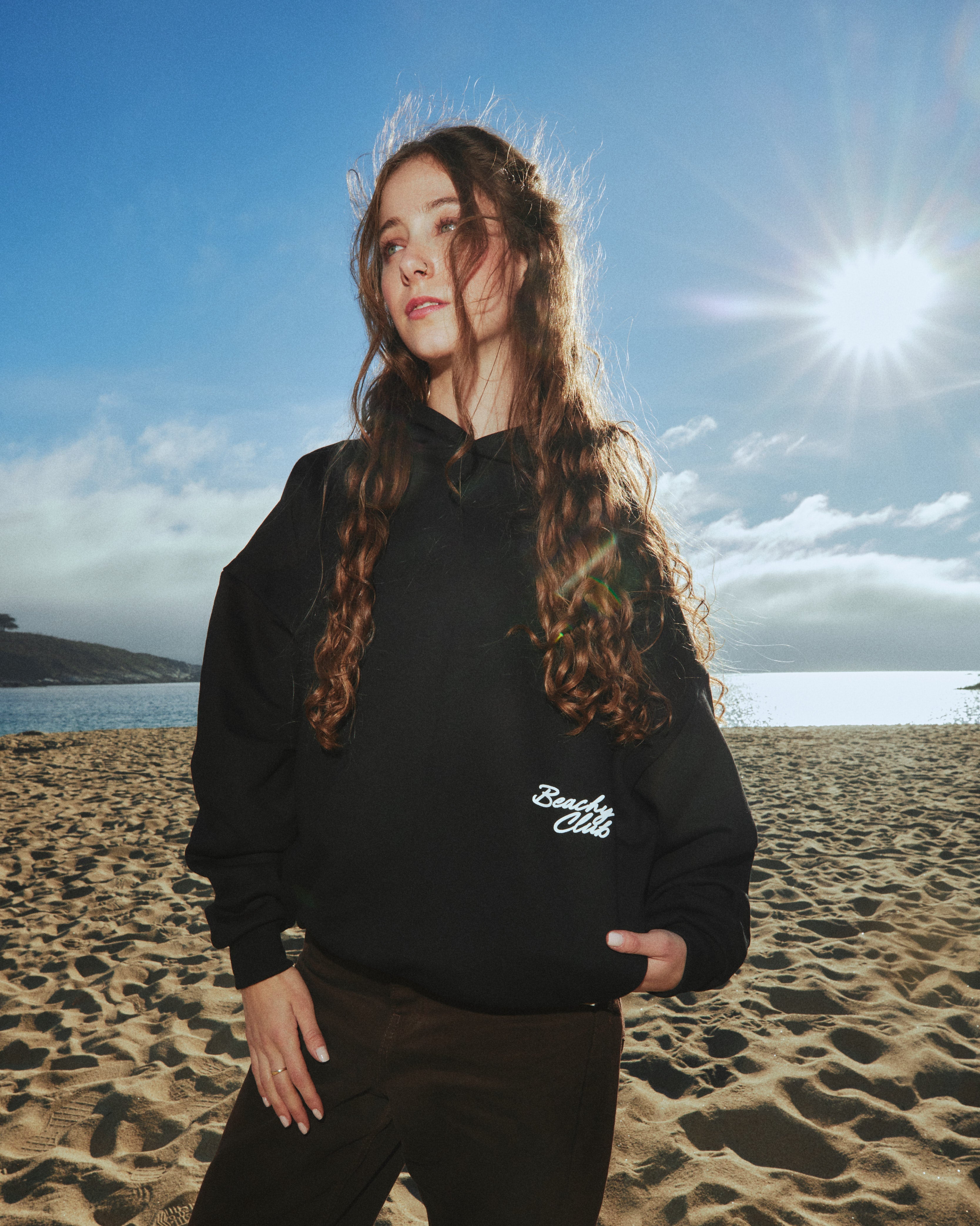 BEACHY HIDDEN POCKETS HOODIE