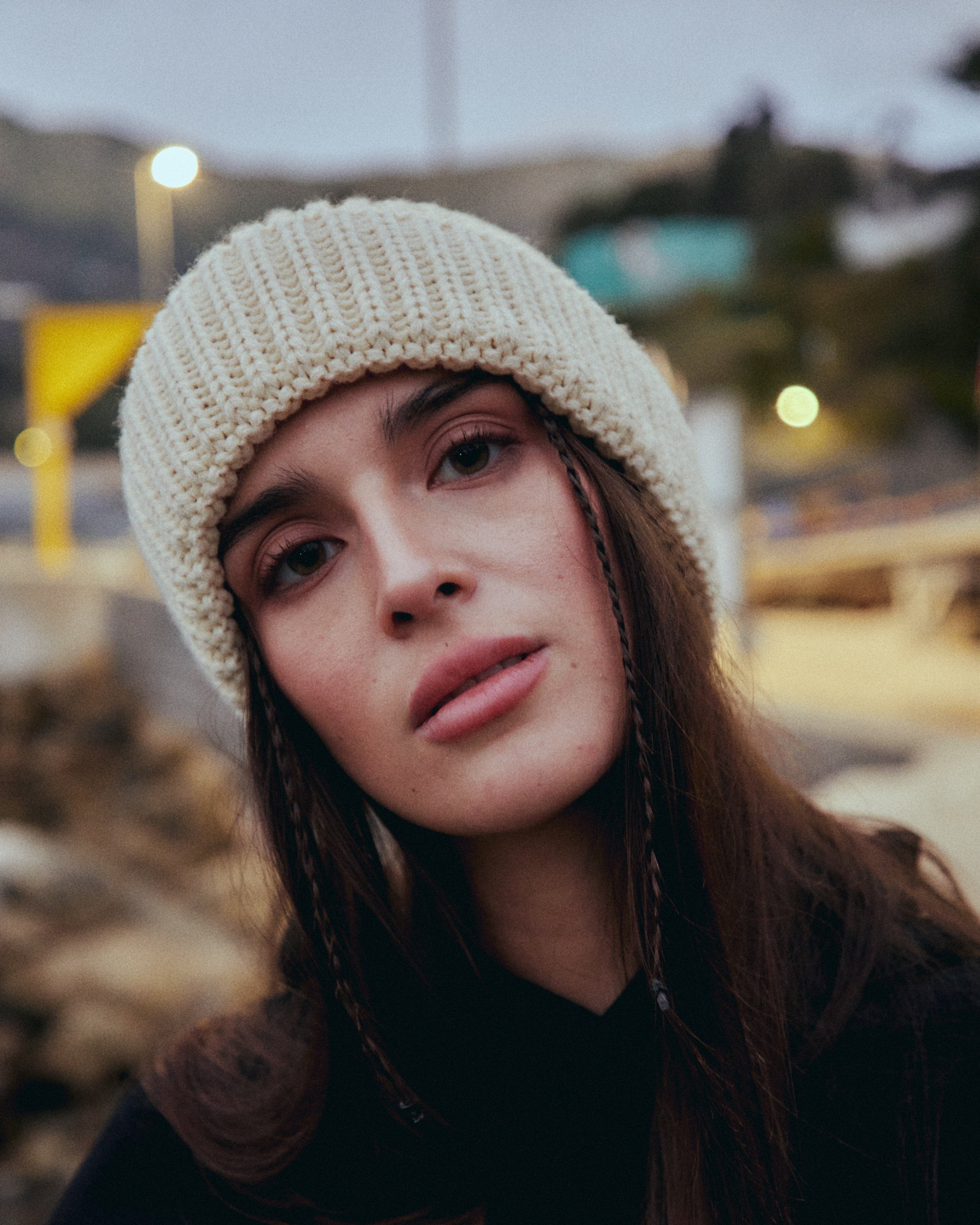 BEANIE WAVES BEIGE