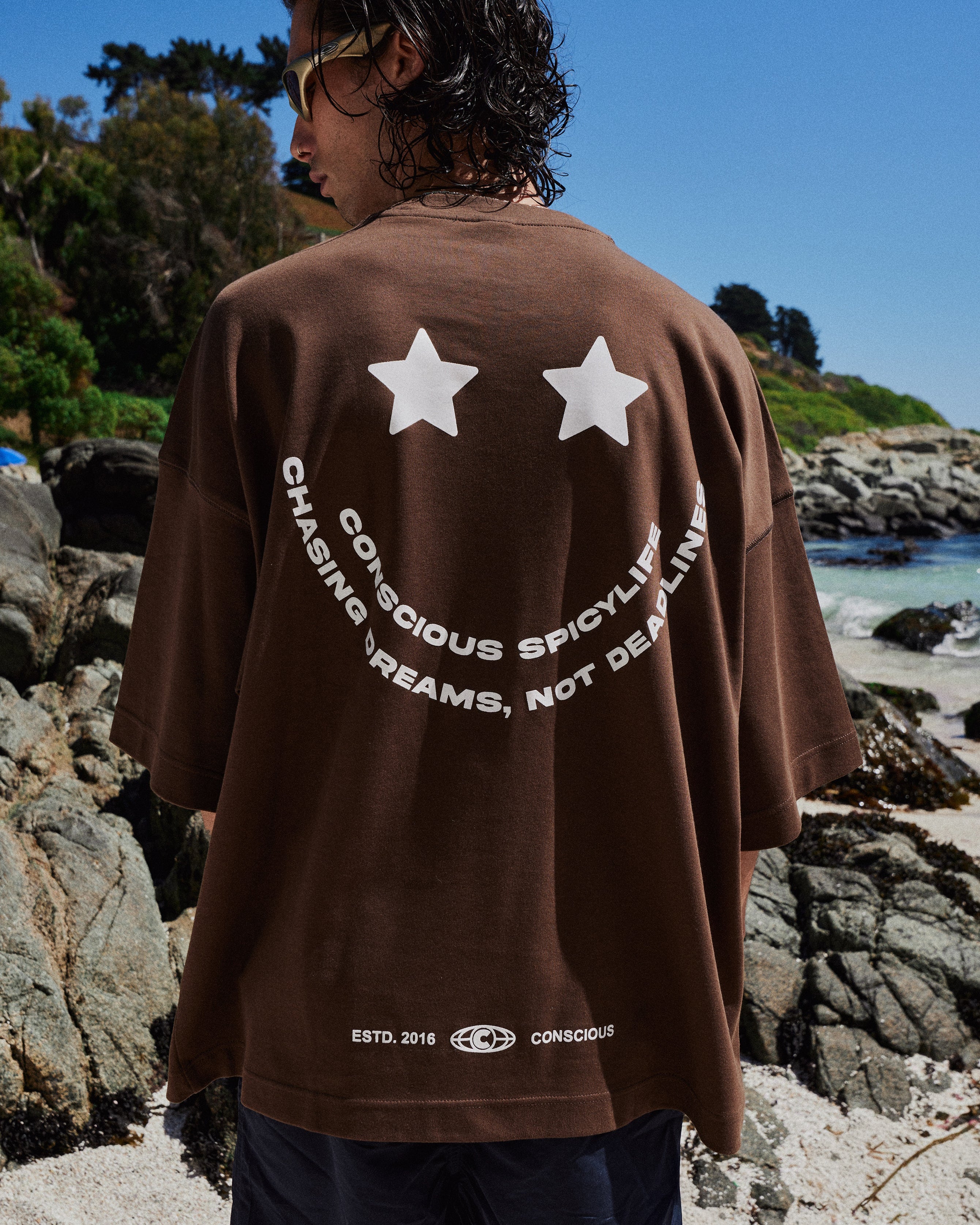 POLERA SMILE BROWN OVERSIZE