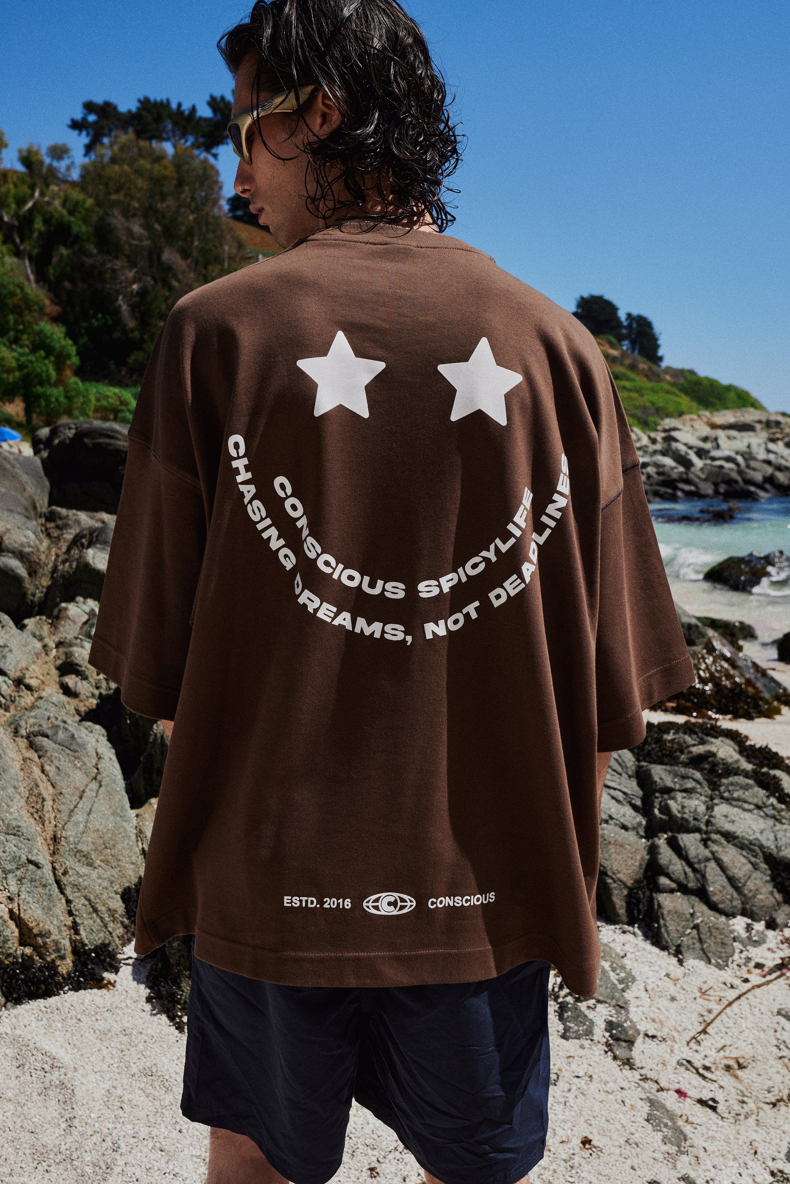 POLERA SMILE BROWN OVERSIZE