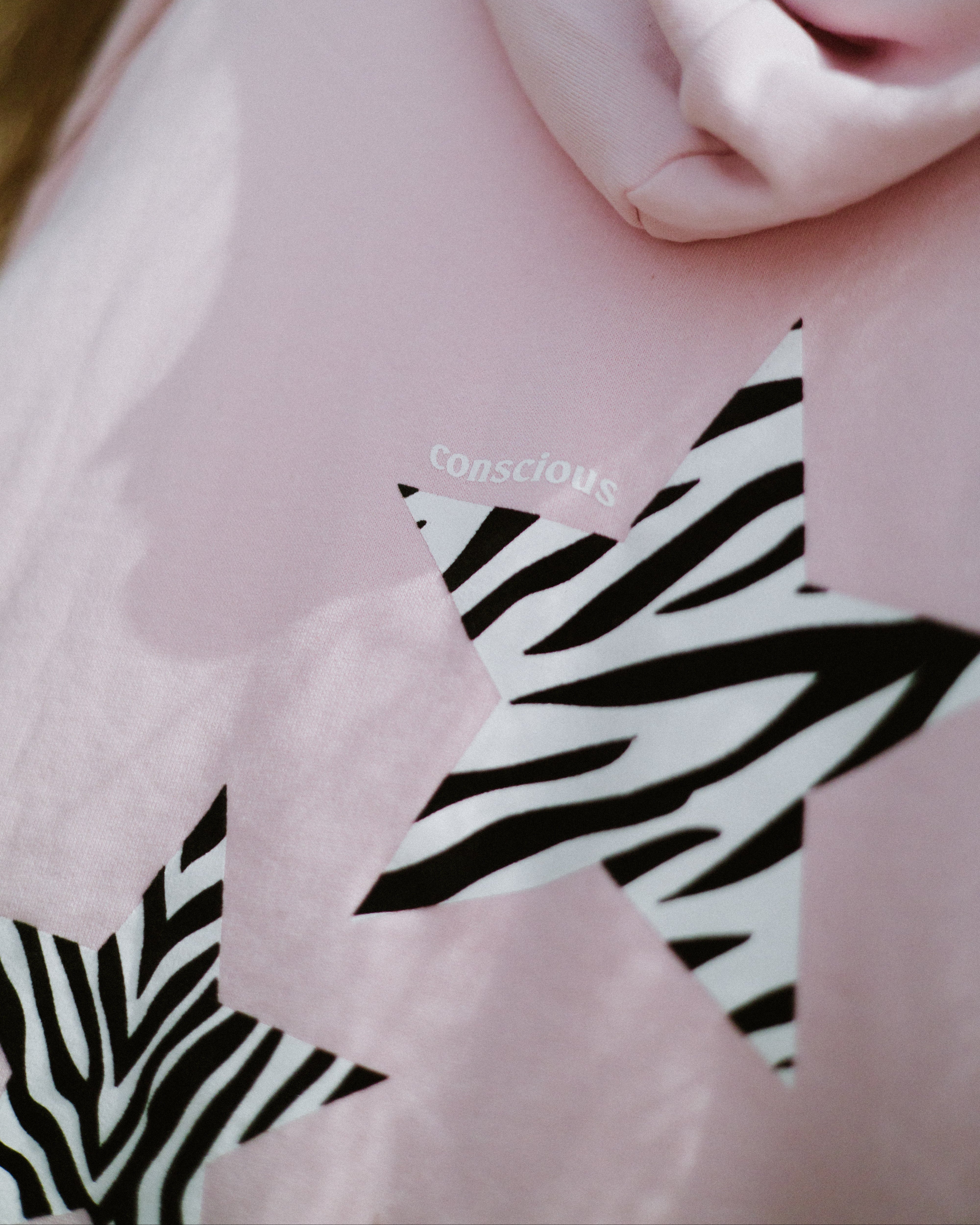 HOODIE ANIMAL PRINT STARS ROSA