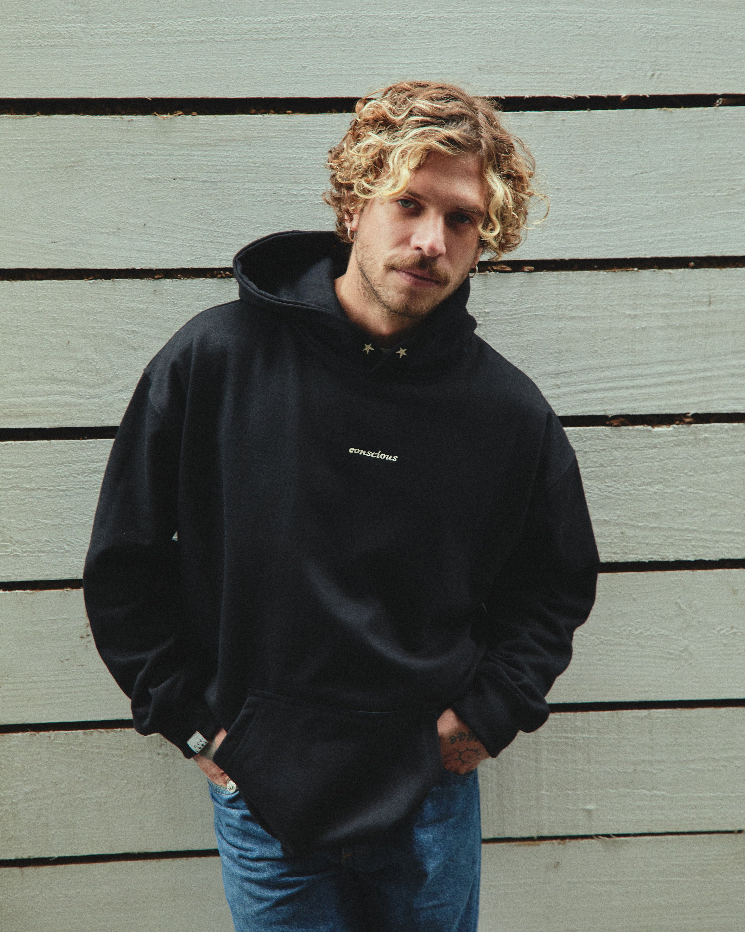 HOODIE CONSCIOUS STARS BLACK OVERSIZE