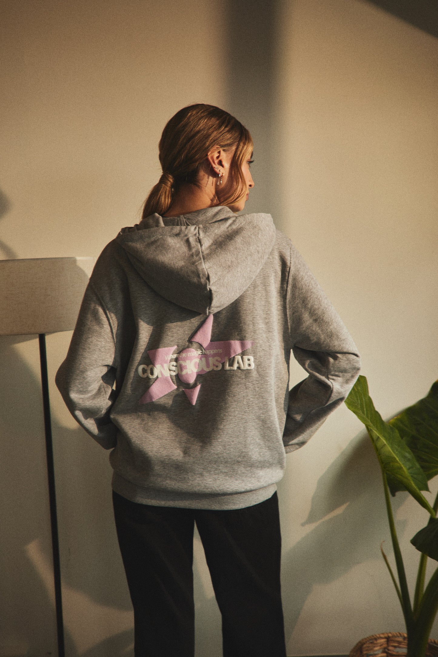 HOODIE CONSCIOUS LAB GRAY ♀