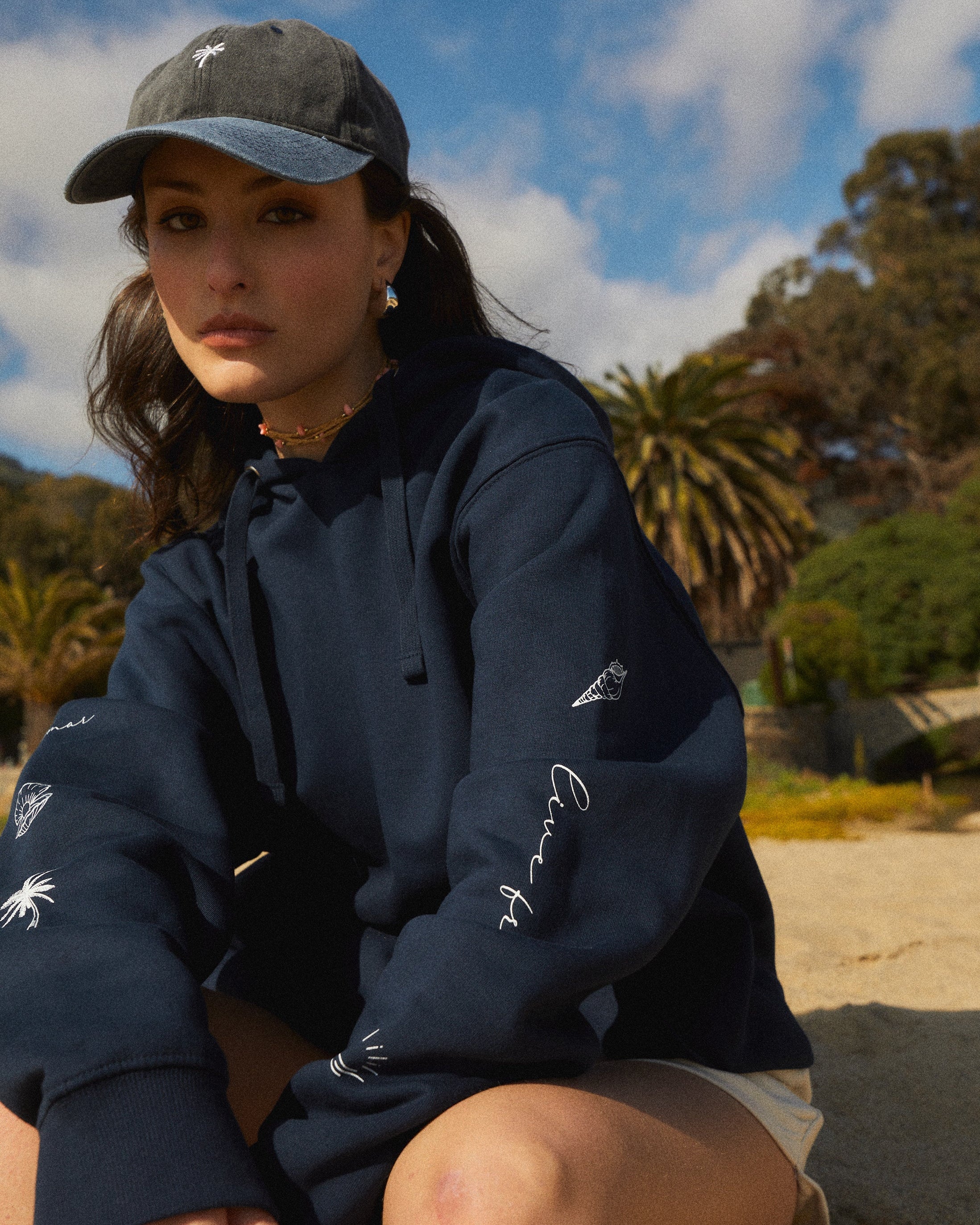 HOODIE SLEEVE BEACH DEEP BLUE