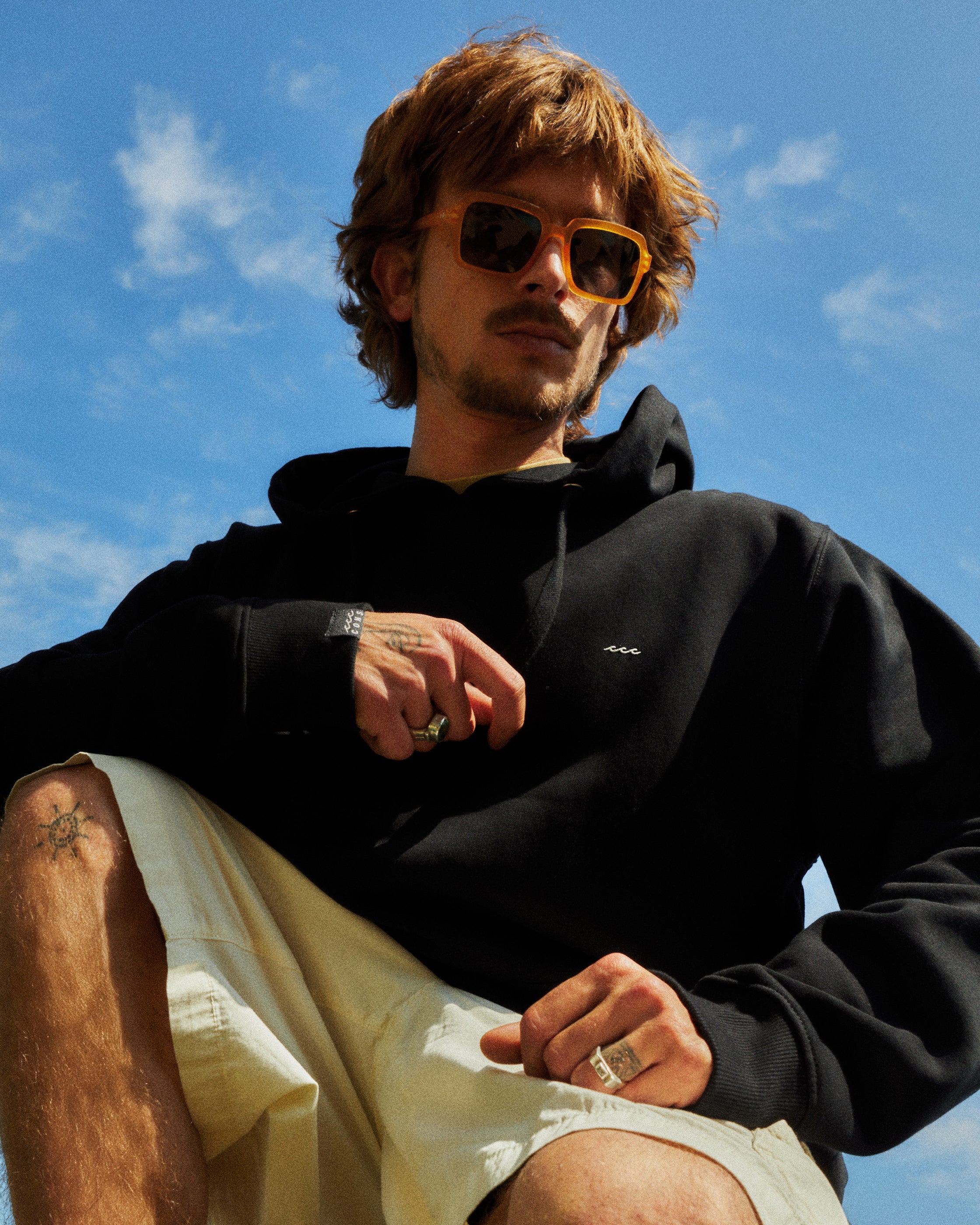 HOODIE DISCO THERAPY BLACK