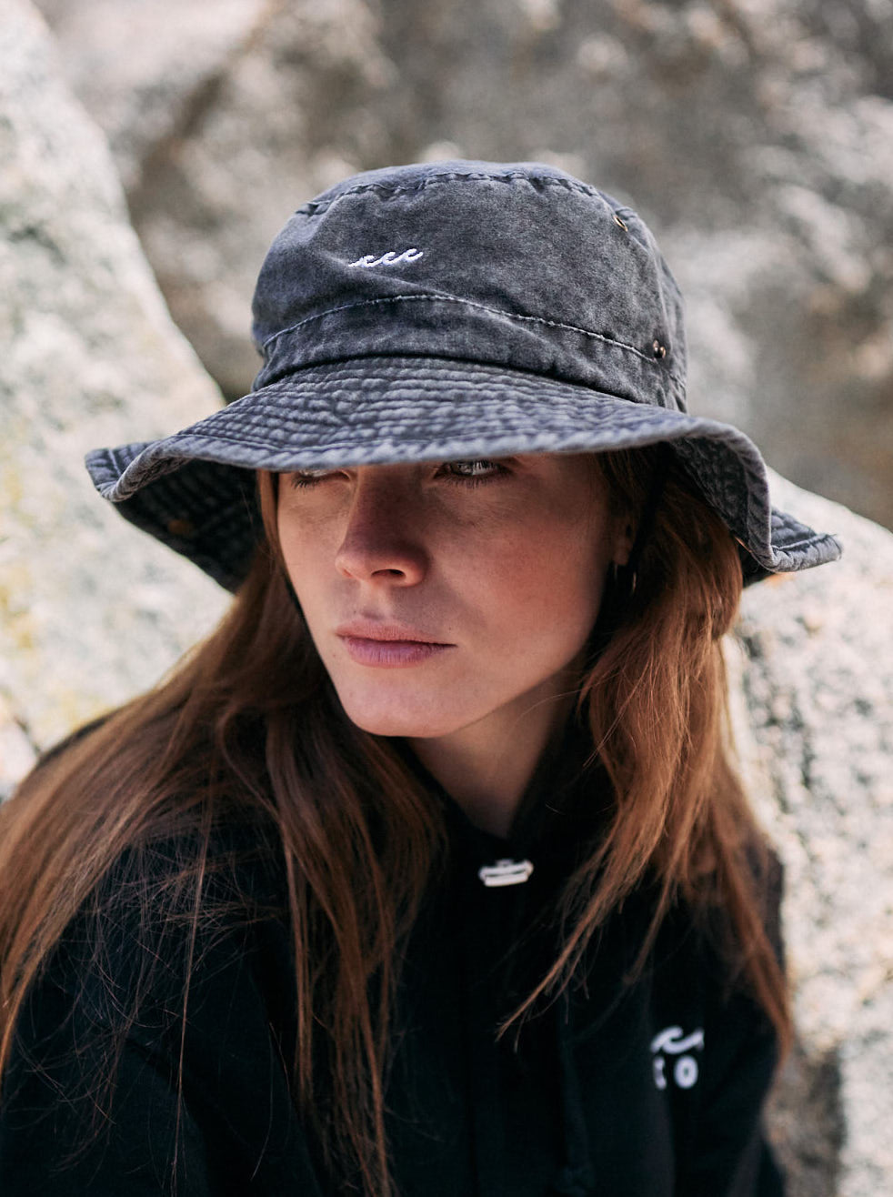 FISHING HAT BLACK ♀