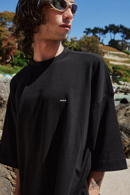 POLERA SMILE BLACK OVERSIZE ♂
