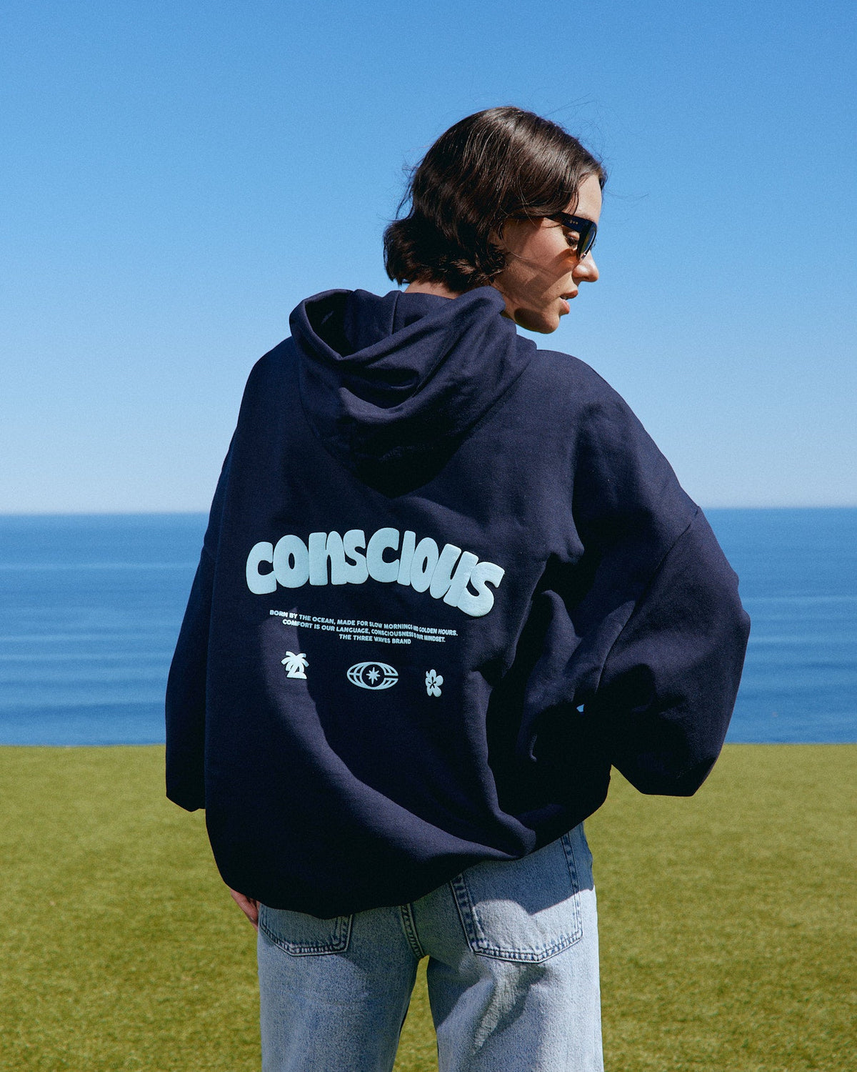 OCEAN BORN BLUE HIDDEN POCKETS HOODIE