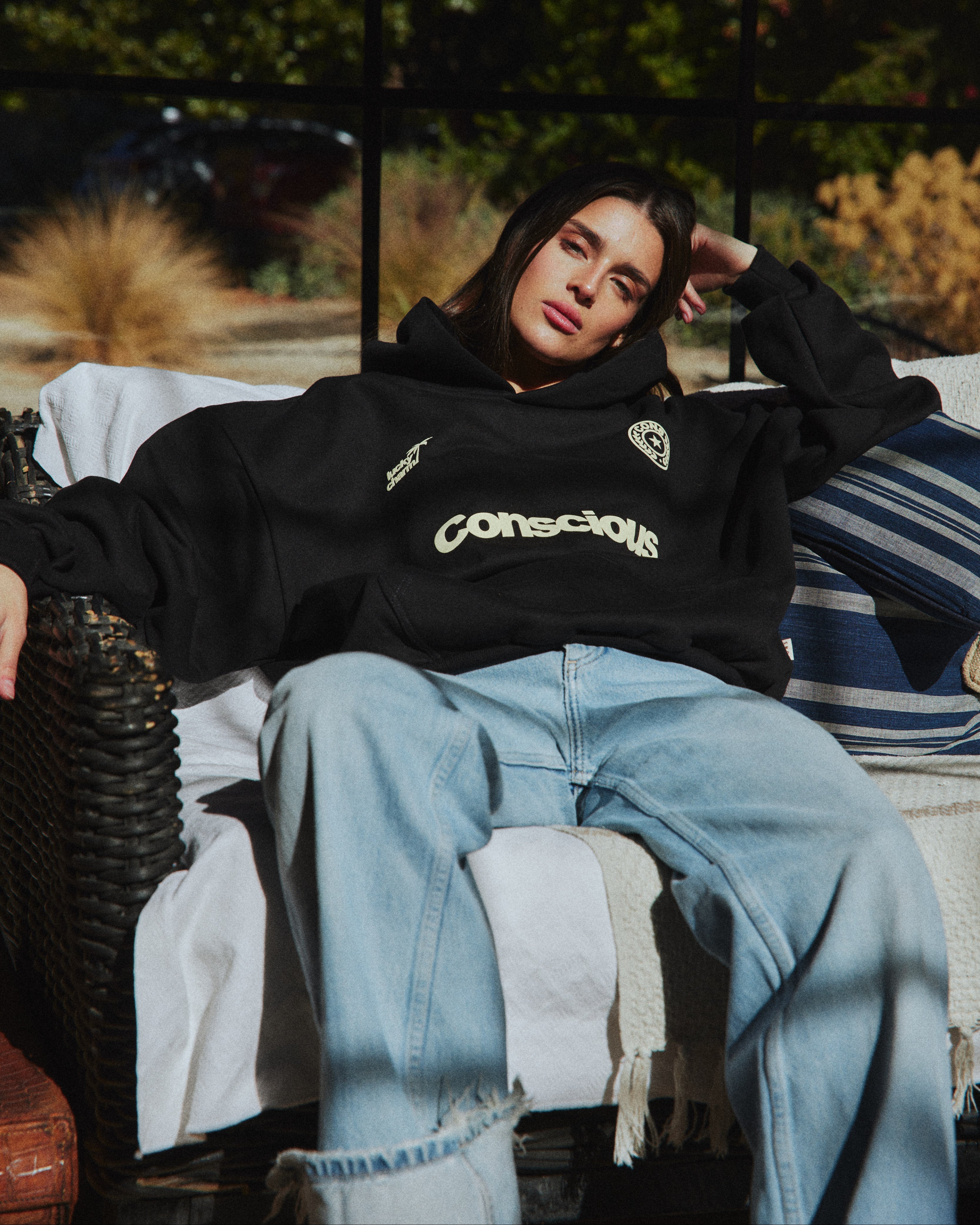 HOODIE LUCKY CHARM NEGRO