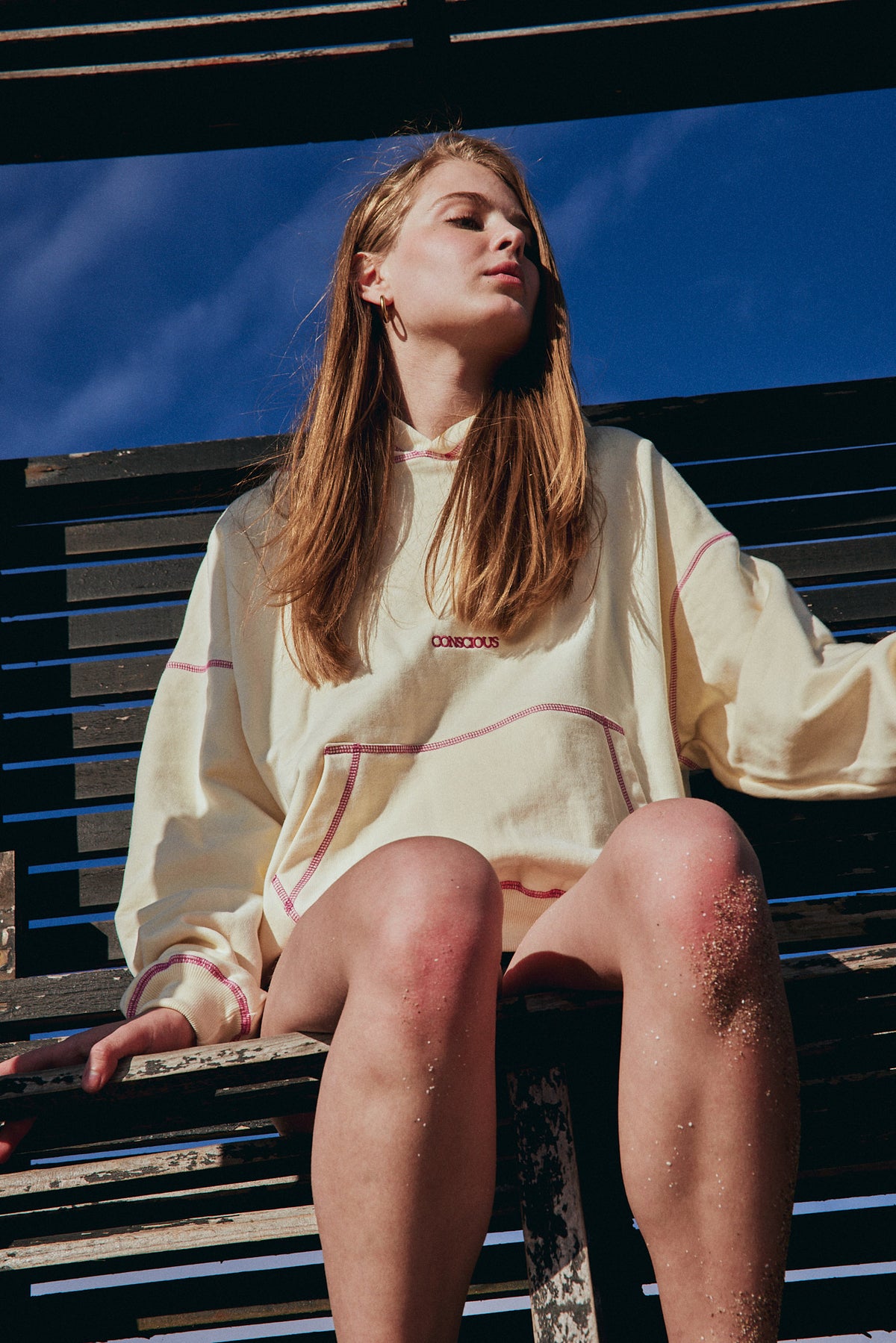 HOODIE OUTLINE CREMA