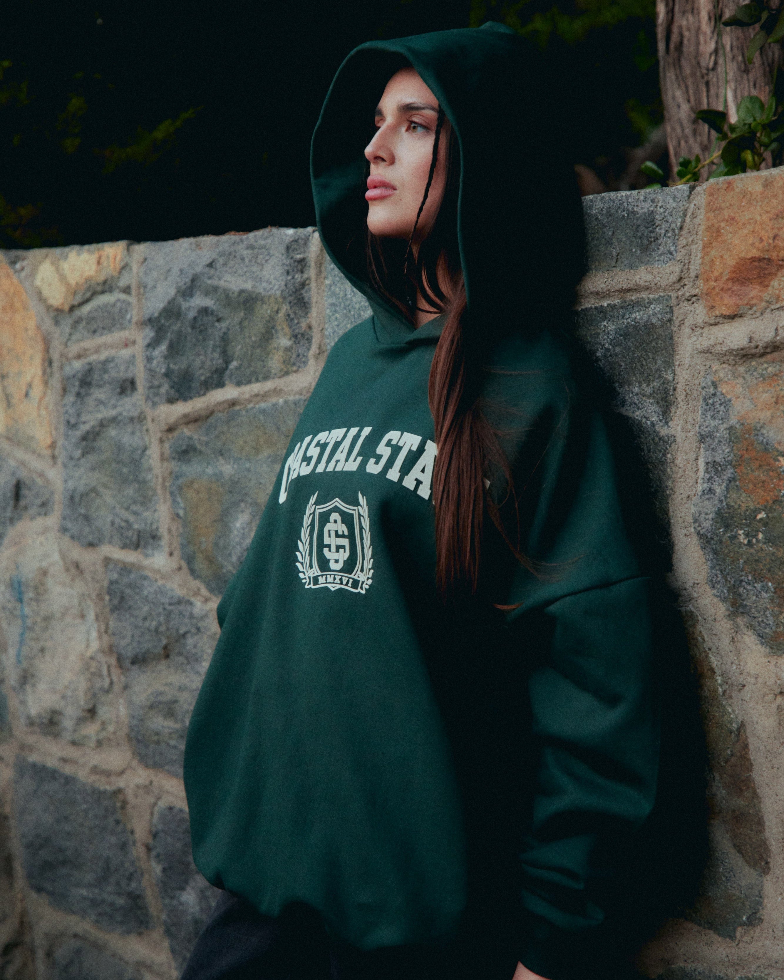 COAST STATE DARK MOSS HIDDEN POCKETS HOODIE