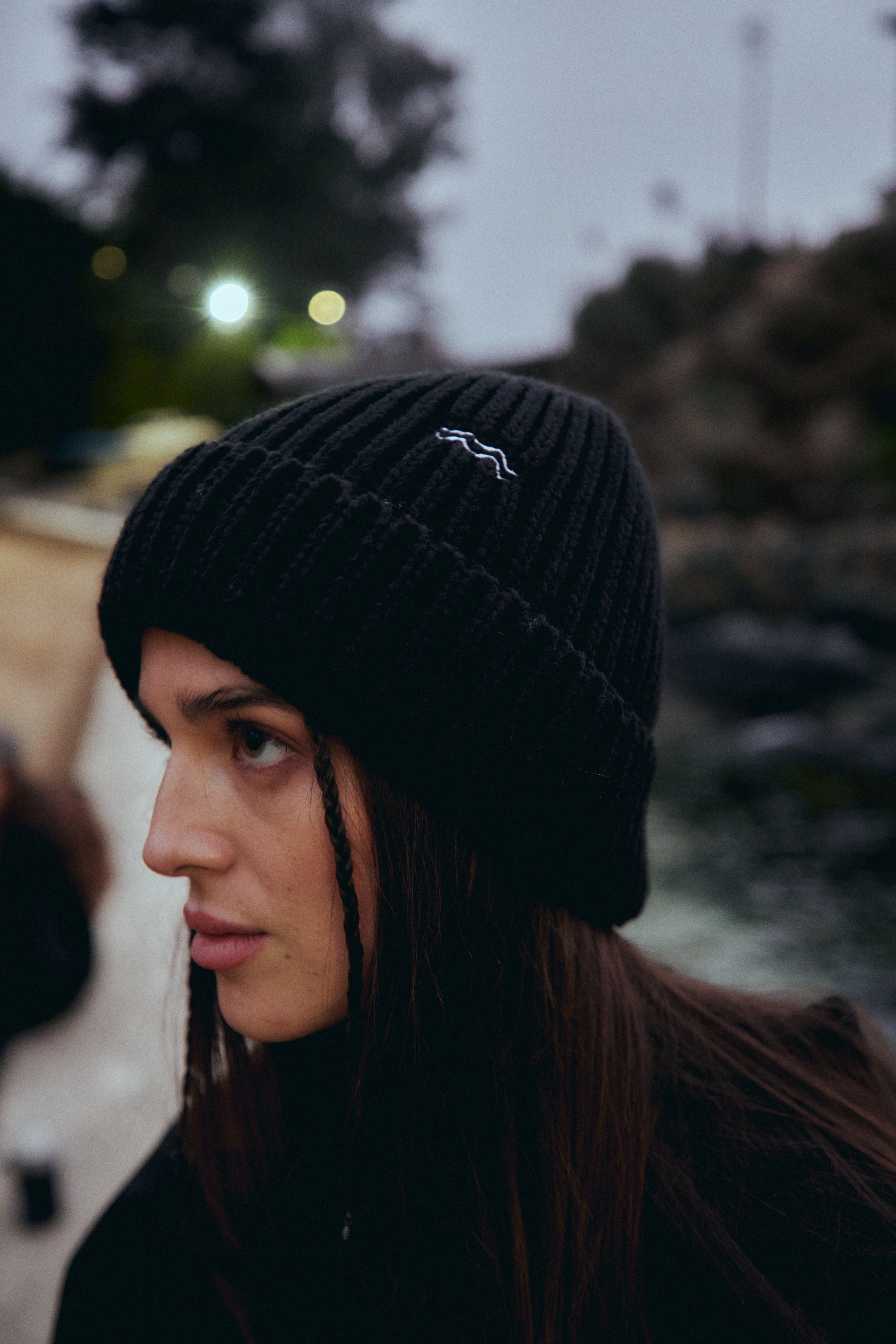 BEANIE WAVES NEGRO