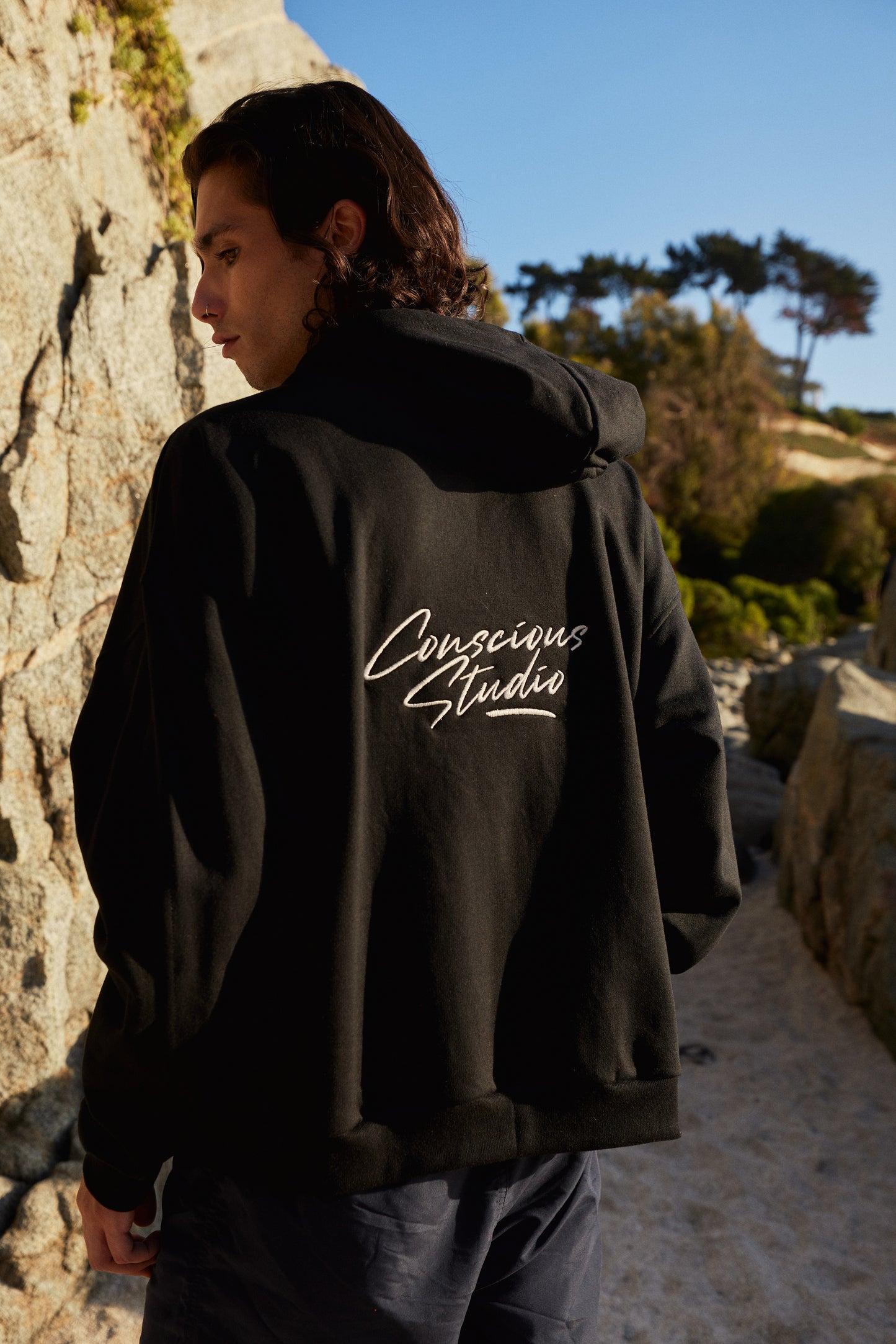 FULL ZIP BLACK STUDIO BOXY FIT ♂