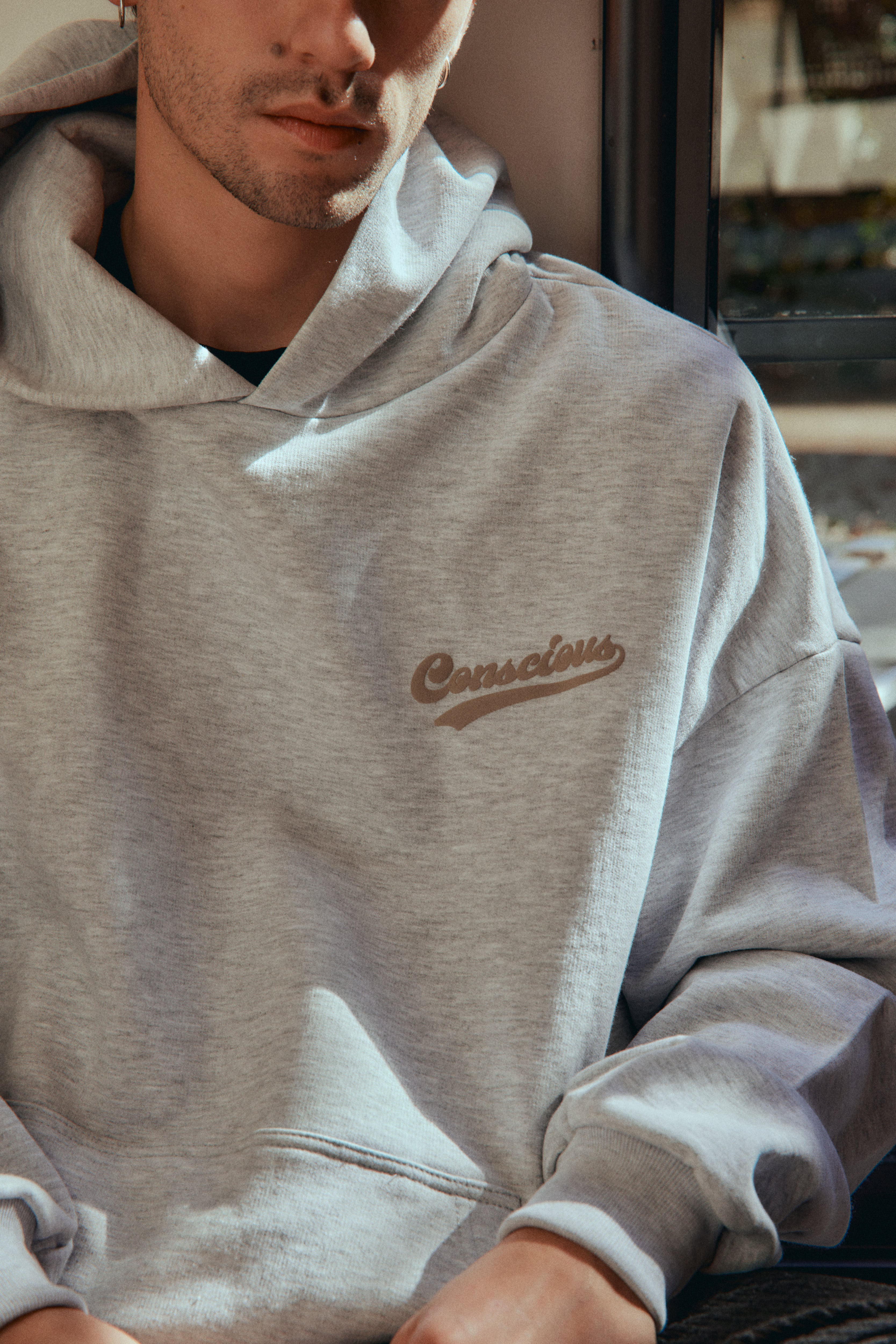 HOODIE CONS ® STONE GRAY