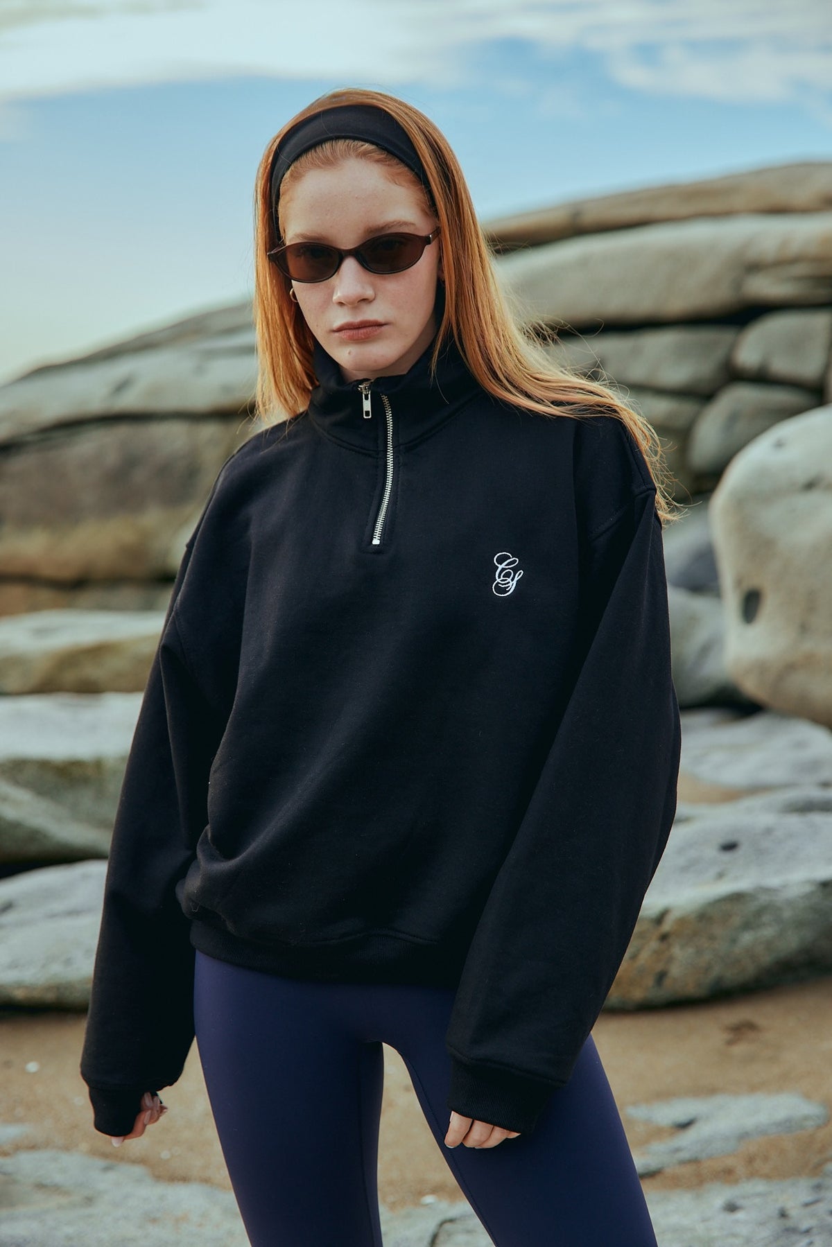 QUARTER ZIP SCRIPT BLACK