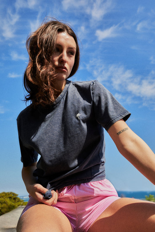 POLERA PALM TREE ACID WASH AZUL ♀