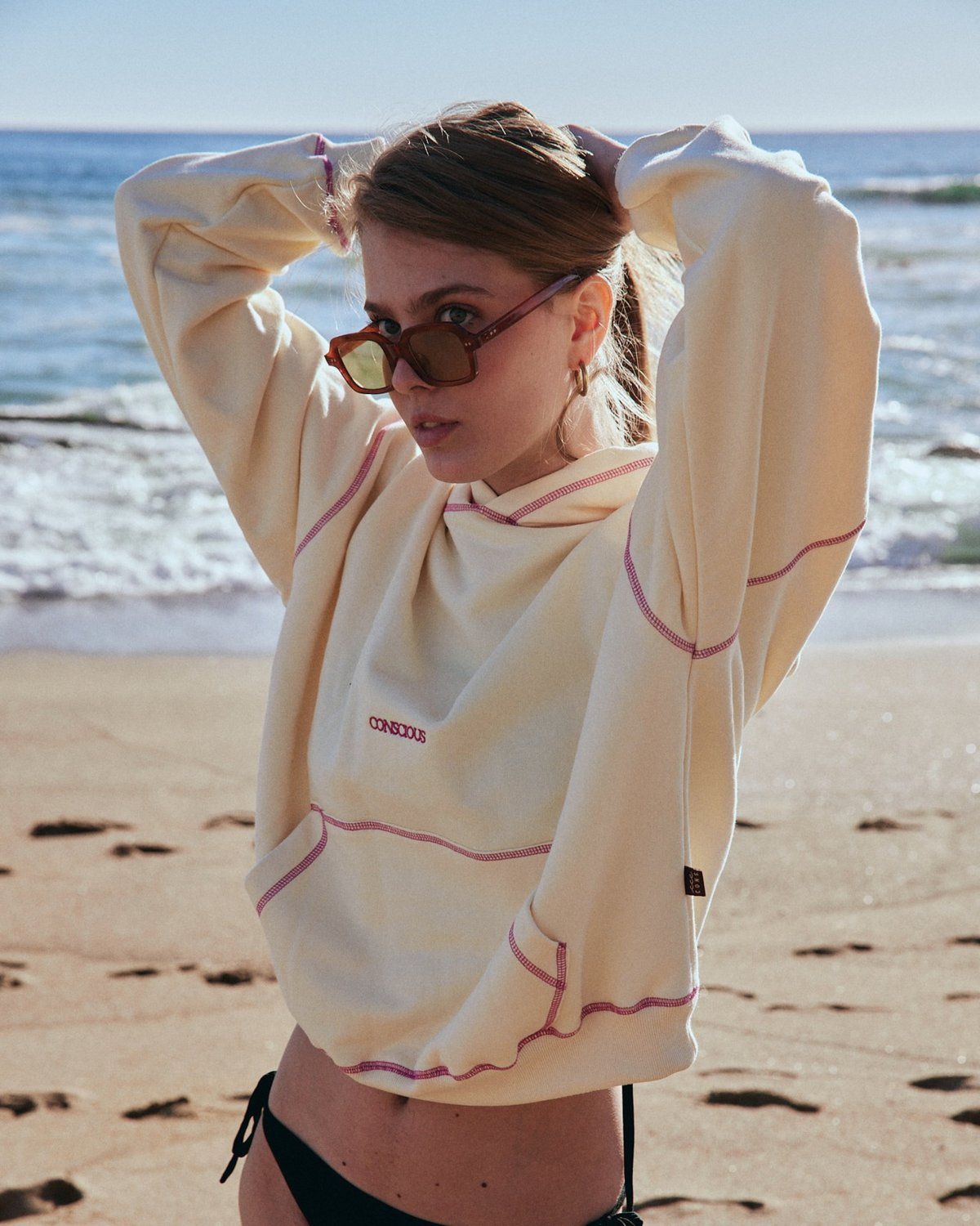 HOODIE OUTLINE CREMA