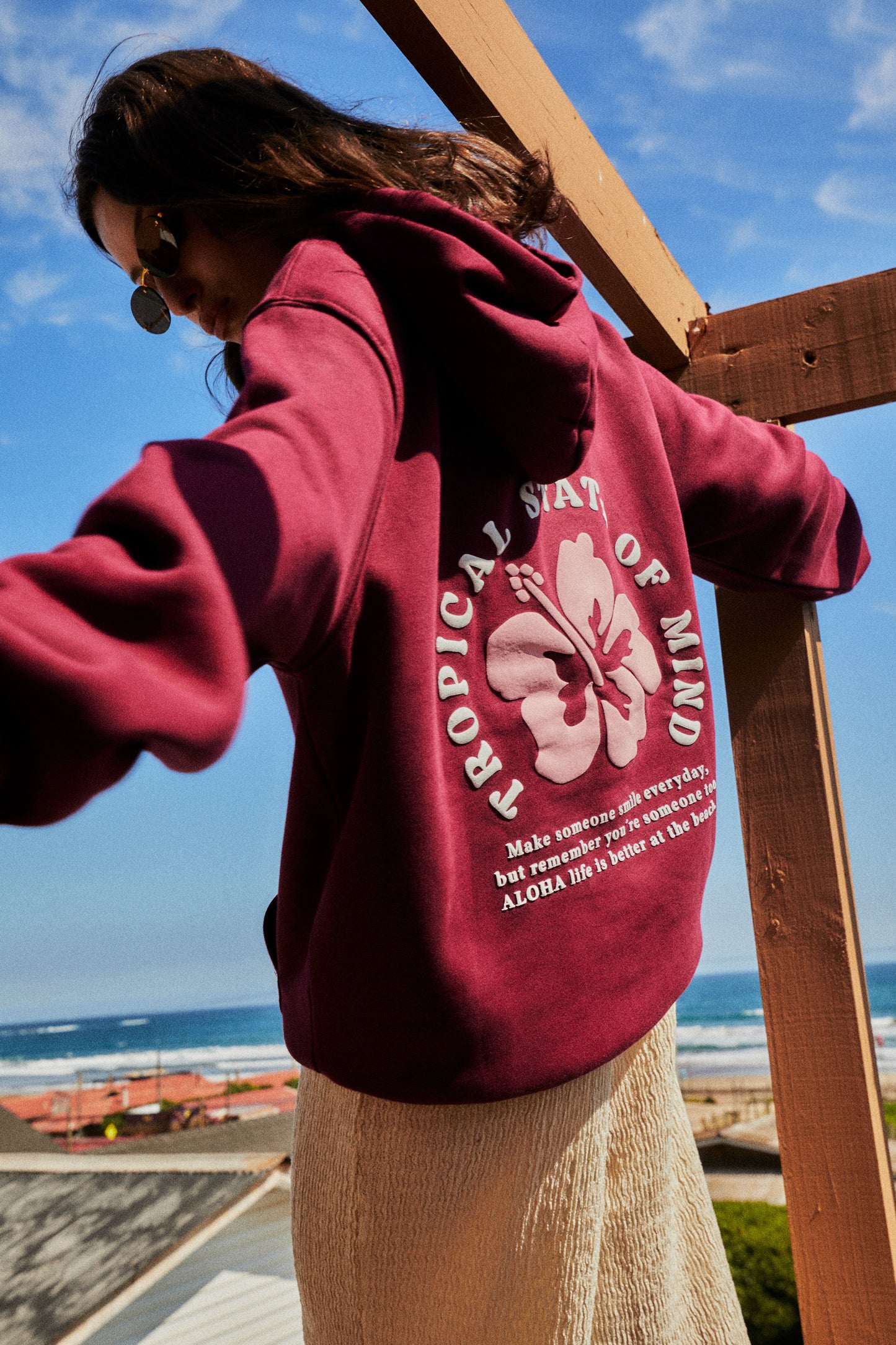 HOODIE HAWAI VIBES WINE ♀