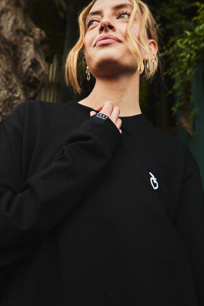 CREW NECK CONS HEART ♀