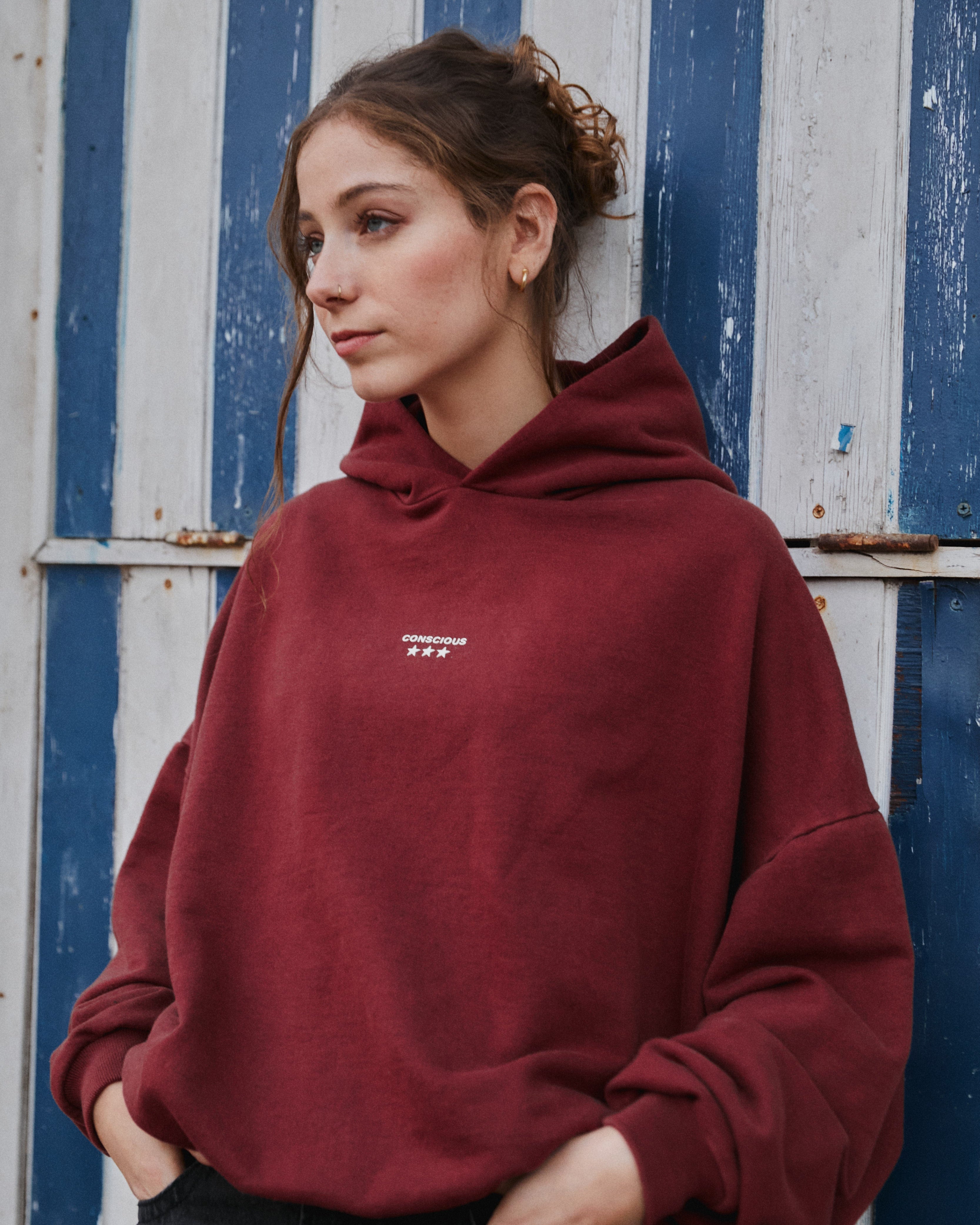 THREE STARS WINE ACID WASH HIDDEN POCKETS HOODIE