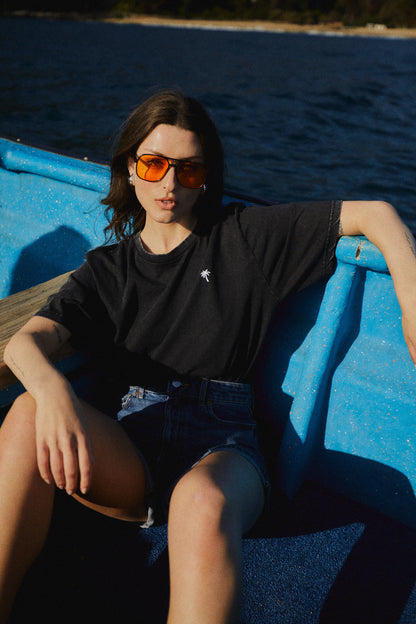 POLERA PALM TREE ACID WASH NEGRO ♀