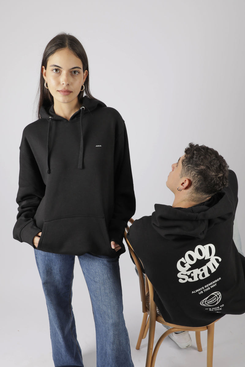 HOODIE GOOD VIBES MMXVI NEGRO ♀