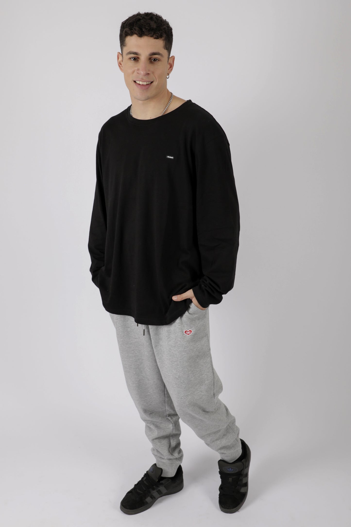 POLERA M/L PATCH BLACK ♂