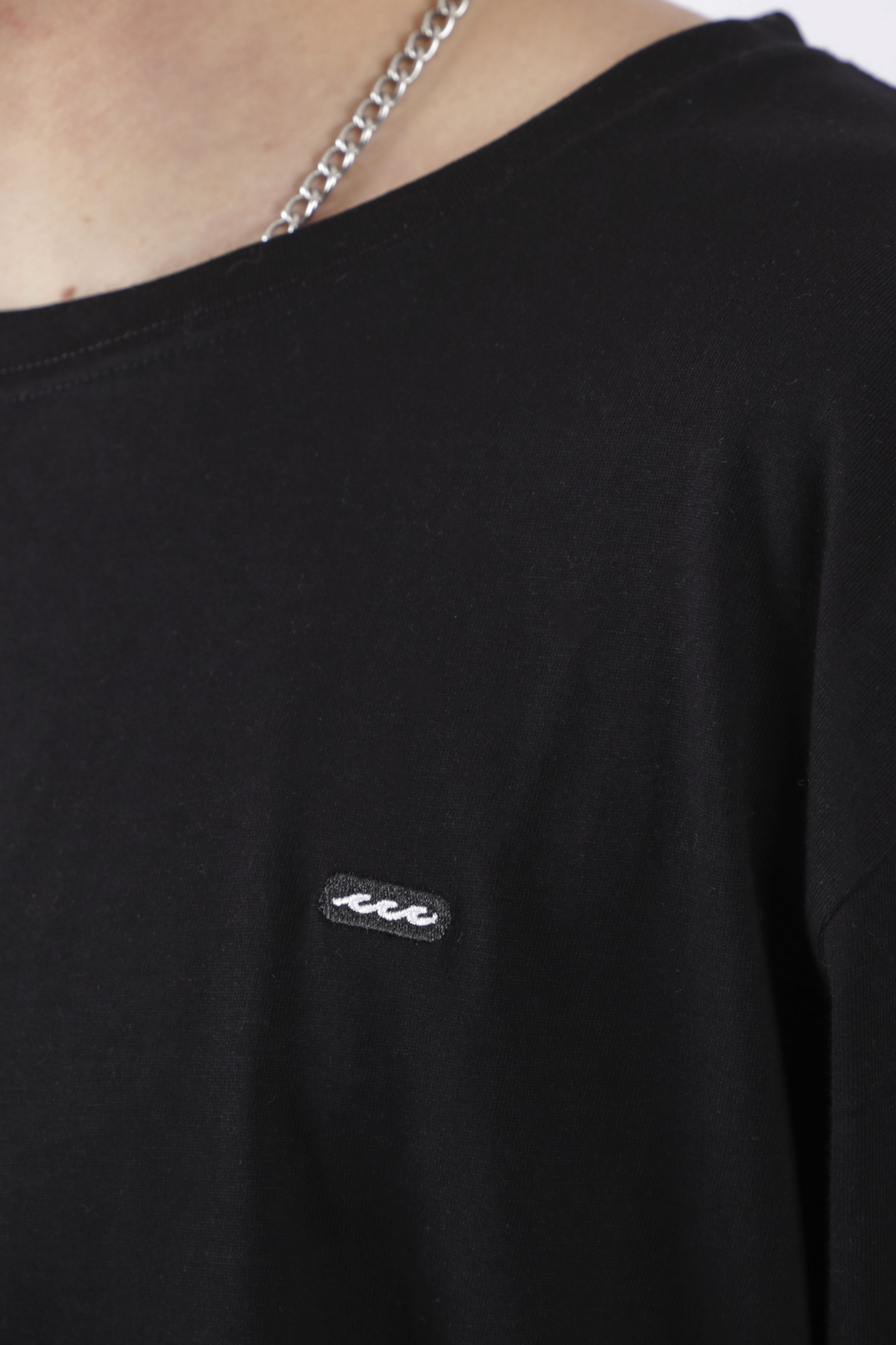 POLERA M/L PATCH BLACK