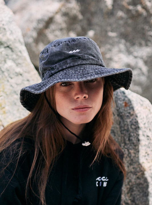 FISHING HAT BLACK ♀